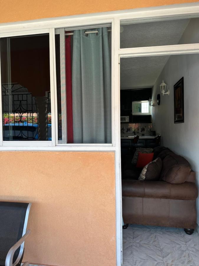 Remarkable 1-Bed Apartment In مونتيغو باي المظهر الخارجي الصورة